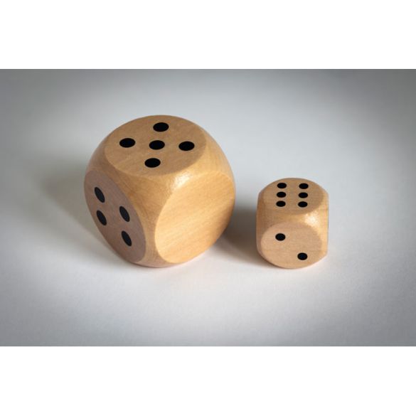 DADIN, Dés en bois Schima 3cm dia