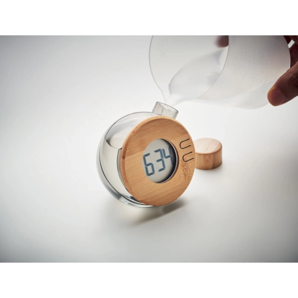 DROPPY LUX, Horloge à eau LCD en bambou