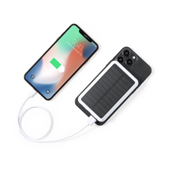 Power Bank Maddy
