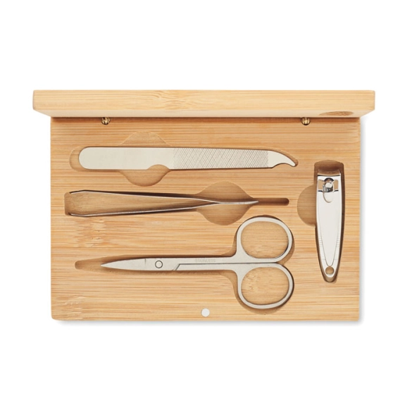 SEWA, Set de manucure